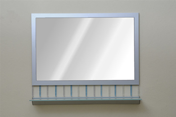 Banyo aynas� boncuklu + 70 cm etajer