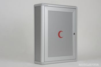 Aluminyum ecza dolab� kilitli