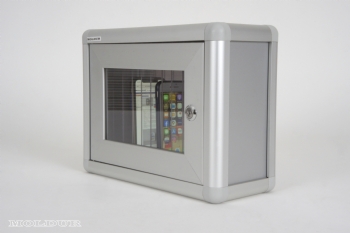 Ortak kullan�ml� 10 g�zl� cep telefonu dolab�